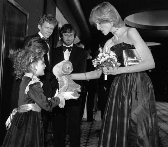 Drew Barrymore,  Steven Spielberg,  Robert McNaughton,  and Princess Diana