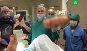 ქირურგებმა პეტერბურგელ მამაკაცს ოპერაცია გაუკეთეს, რათა სწორ ნაწლავში გაჭედილი უზარმაზარი ზომის ფალოსის იმიტატორი  ამოეღოთ