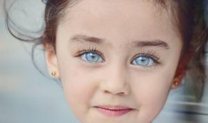 ბავშვების თვალების წარმოუდგენელი სილამაზე და სიღრმე