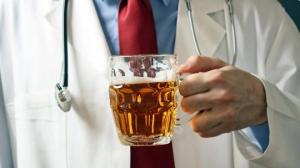10 წონიანი მიზეზი, რატომ უნდა დალიოთ ლუდი ყოველდღე