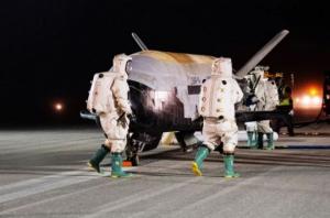 900 დღე კოსმოსში: ამერიკულმა საიდუმლო კომოსურმა თვითმფრინავმა რეკორდული მისია დაასრულა