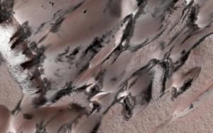 (ვიდეო) ყინული უდაბნოში - ნასა-მ აჩვენა, როგორ გამოიყურება ნამდვილი ზამთარი მარსზე