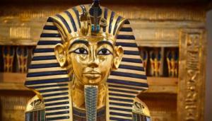 8 უჩვეულო ფაქტი ძველი ეგვიპტელების შესახებ: რატომ უსვამდნენ ფარაონები მსახურებს თაფლს და რატომ უყვარდათ კოსმეტიკა?