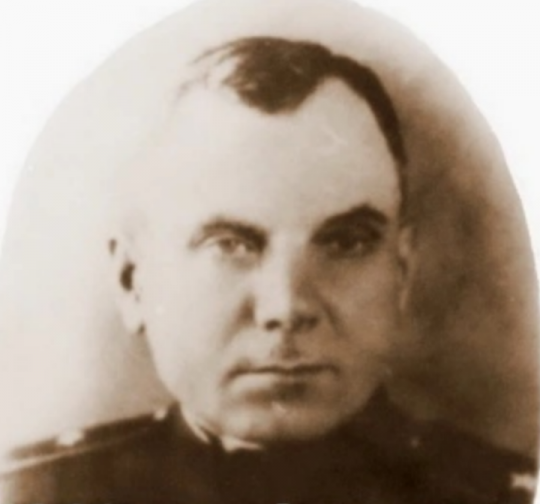 ლეონიდე ბარათაშვილი,  ვიქტორის ძე (1894-1951) - საბჭოთა კავშირის გენერალ-მაიორი (27.01.1943)