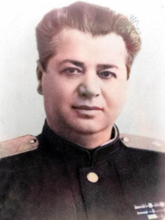ილარიონ გაგუა,  ავქსენტის ძე (1900-1951) - საბჭოთა კავშირის კომისარი გენერალ-მაიორი (09.07.1945)