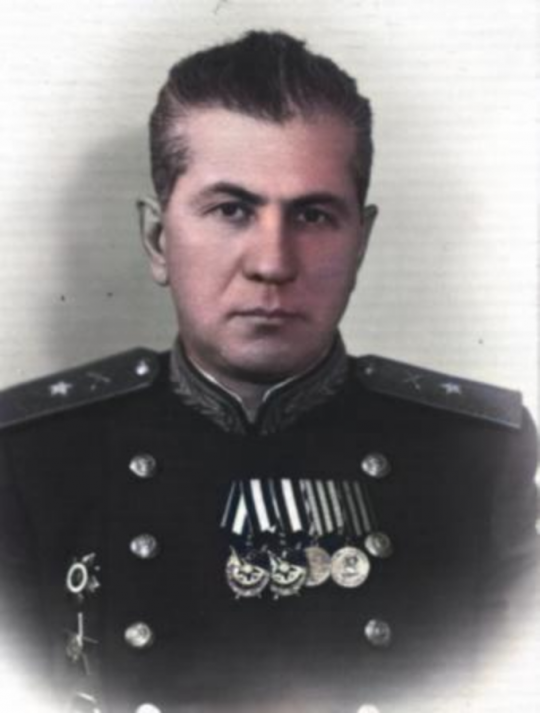 მიხეილ კიკნაძე,  გერონტის ძე (1905-1973) - საბჭოთა კავშირის გენერალ-მაიორი (18.11.1944)