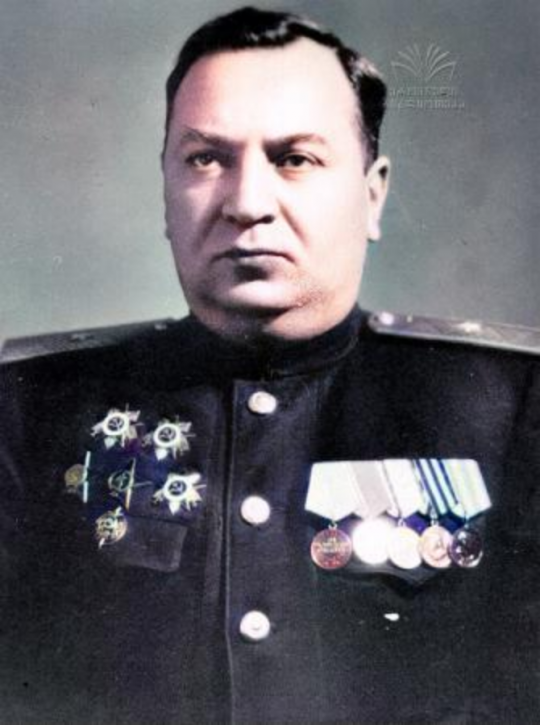 ირაკლი ნიბლაძე,  ილიას ძე (1906-1984) - საბჭოთა კავშირის კომისარი გენერალ-მაიორი (09.07.1945)