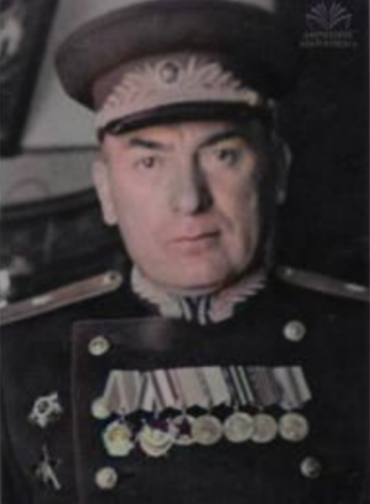 ილია რაზმაძე,  ომაინის ძე (1899-1953) - საბჭოთა კავშირის გენერალ-მაიორი (03.06.1944)