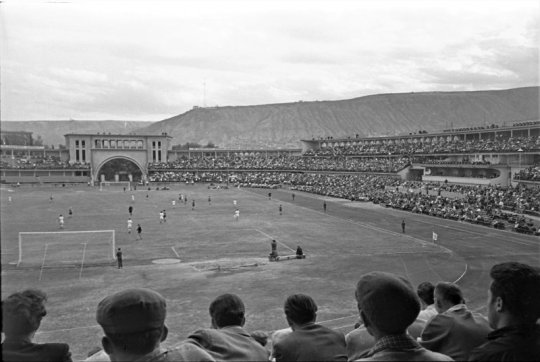 გასეირნება 1950-იანი წლების თბილისში image