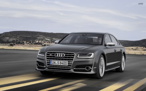 Audi S8