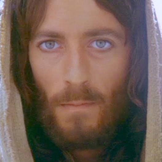 რობერტ პაუელი,მსახიობი,რომელიც საუკეთესოდ მოერგო იესო ქრისტეს როლს