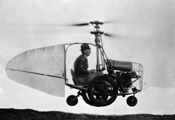 ჯეს დიქსონი თავისი მფრინავი ავტომობილით - 1940 წელი