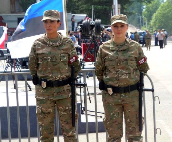 ულამაზესი გოგონები ქართული სამხედრო პოლიციიდან