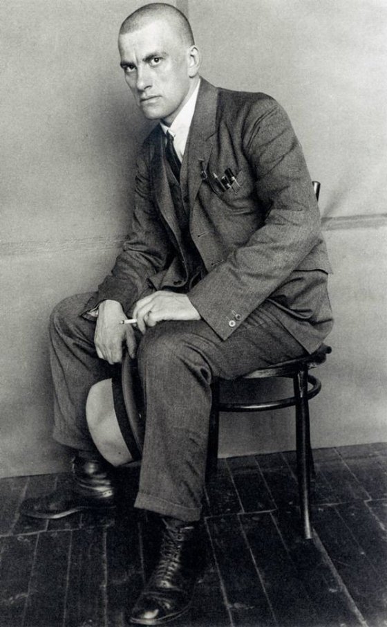 ვლადიმერ მაიაკოვსკი-1923 წელი