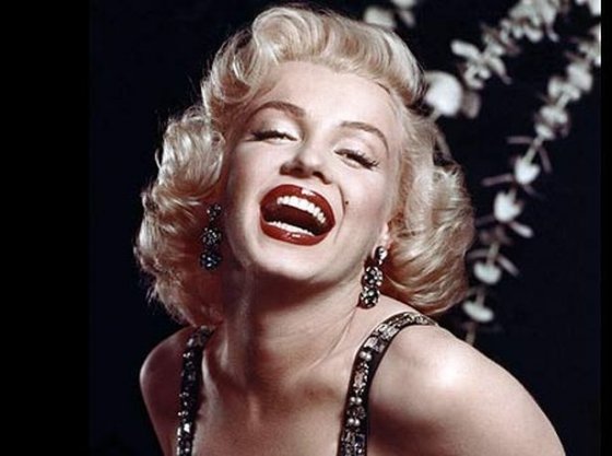 Marilyn Monroe (ქალი ლეგენდა)