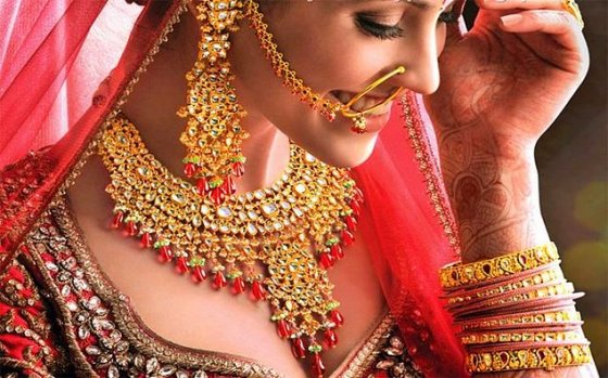 მსოფლიოს ოქროს მარაგის 11% ინდოელ ქალებს უკეთიათ ხელზე!