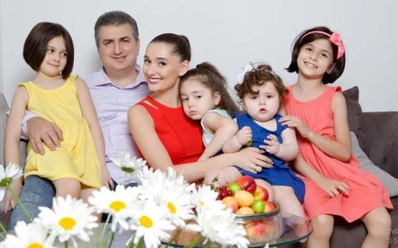 კიდევ ერთი ლამაზი ქართული ოჯახი