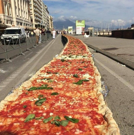მსოფლიოში ყველაზე დიდი პიცა  იტალია