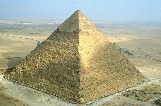 piramida.jpg