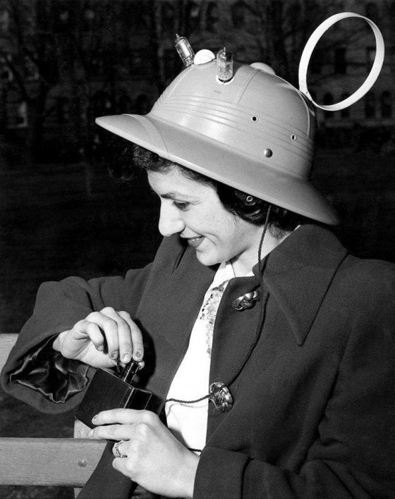 ქუდი-რადიომიმღები, აშშ,1949 წელი