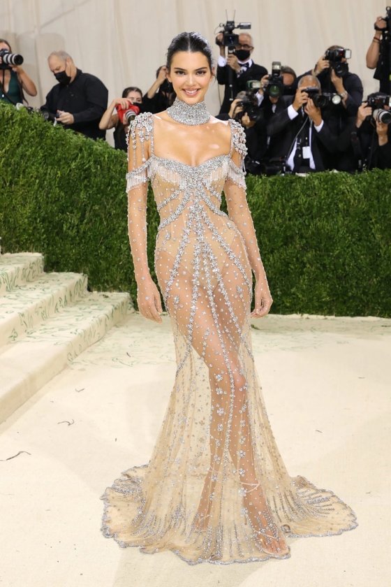 კენდალ ჯენერი  MET GALA 2021-ზე