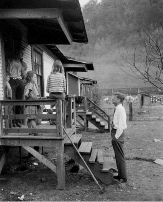 ჯონ კენედის კარდაკარ კამპანია, დასავლეთ ვირჯინიაში (1960)