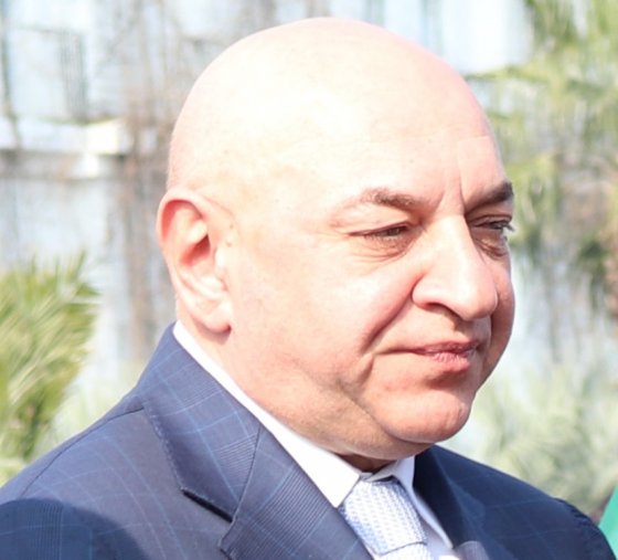 ალექსანდრე ახვლედიანი