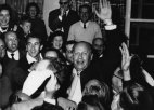 ოსკარ შინდლერი 1962 წელს, რომელმაც ასობით ებრაელი გადაარჩინა