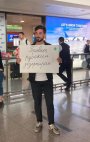 ქართველი ბიჭი ასე ხვდება რუსეთიდან გამოქცეულებს საქართველოში